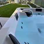 Villa Luni